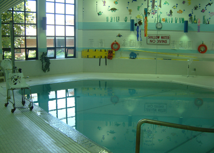 Ongwanada Hydrothérapie Piscine 1